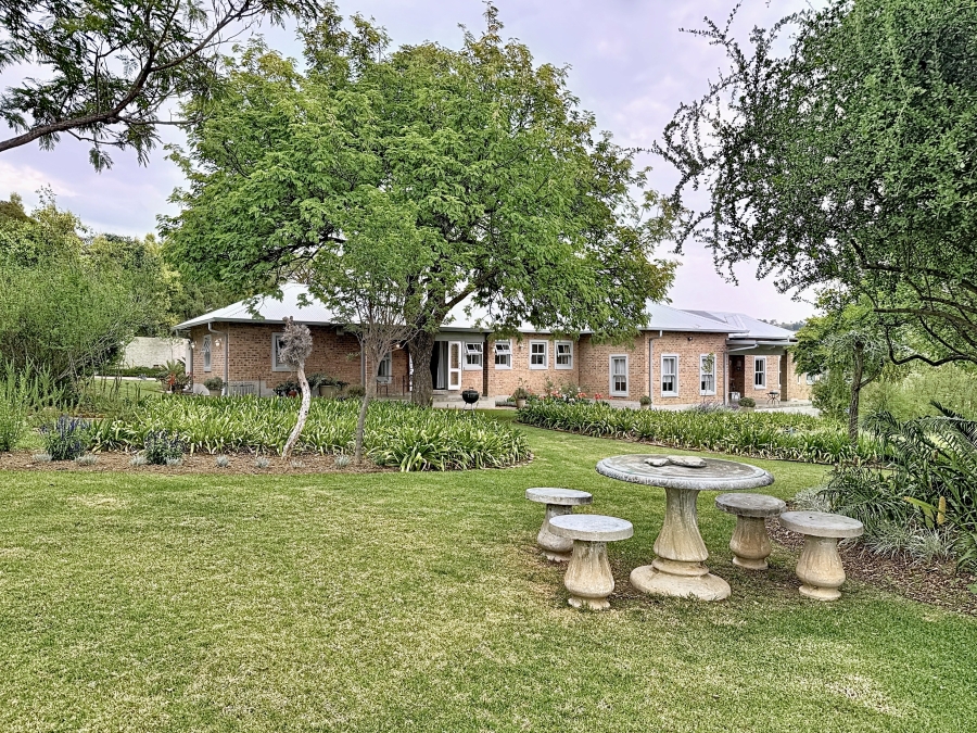 To Let 2 Bedroom Property for Rent in Mooikloof Heights Gauteng
