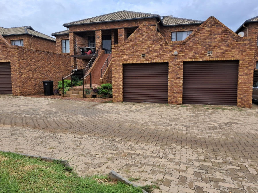 2 Bedroom Property for Sale in Sonneveld Gauteng