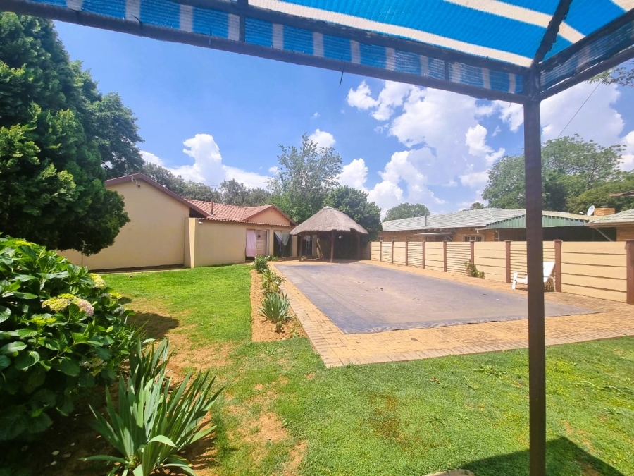 3 Bedroom Property for Sale in Vanderbijlpark SW 5 Gauteng