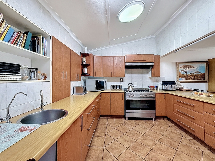 3 Bedroom Property for Sale in Sinoville Gauteng