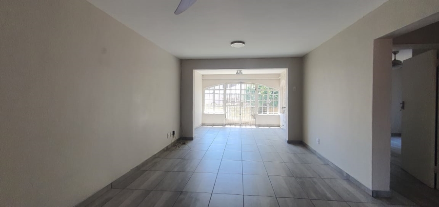 2 Bedroom Property for Sale in Lambton Gauteng