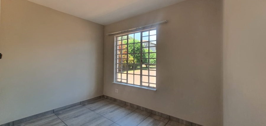 2 Bedroom Property for Sale in Lambton Gauteng