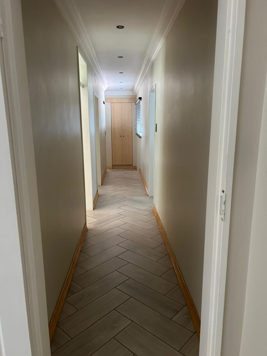 4 Bedroom Property for Sale in Vanderbijlpark SW 5 Gauteng