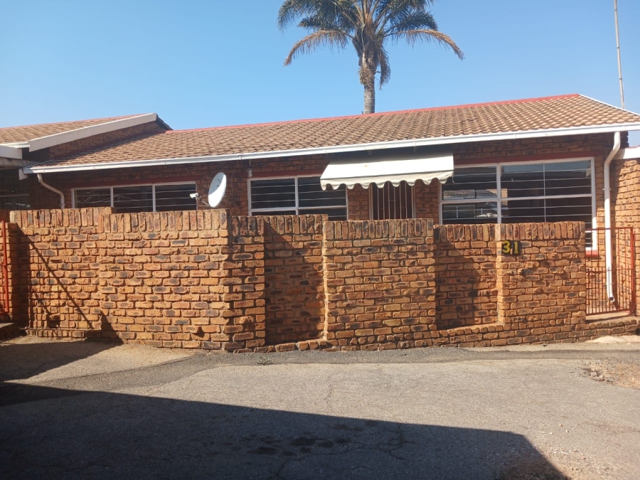 3 Bedroom Property for Sale in Mindalore Gauteng