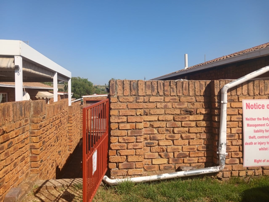 3 Bedroom Property for Sale in Mindalore Gauteng