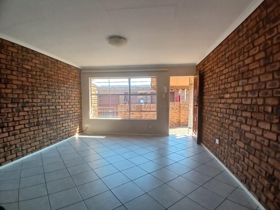 3 Bedroom Property for Sale in Mindalore Gauteng