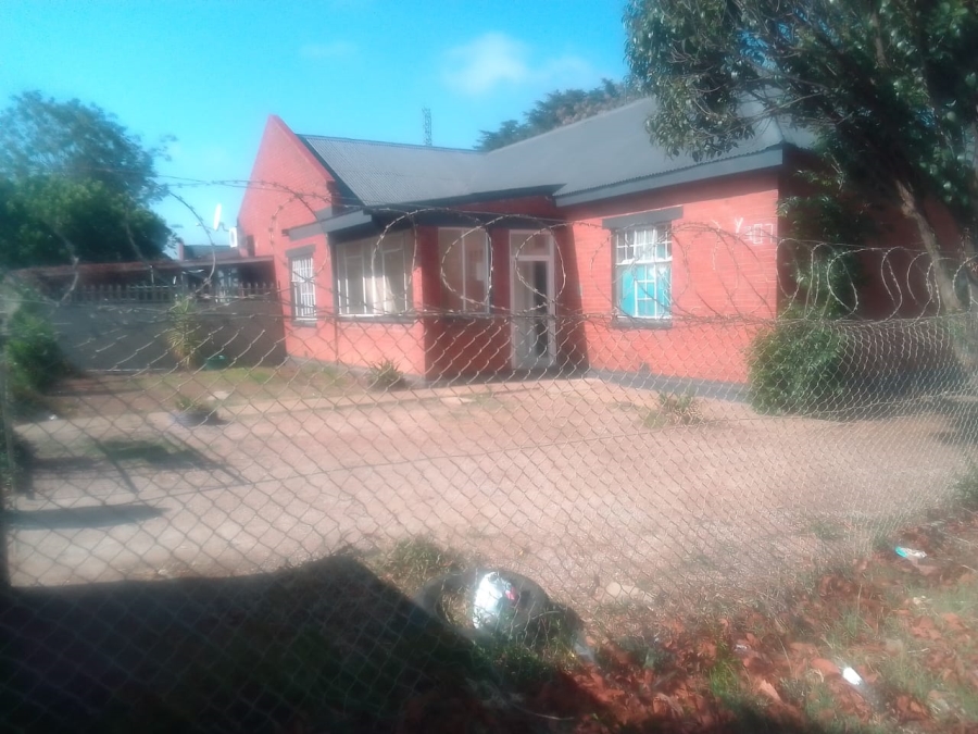 3 Bedroom Property for Sale in West Village Gauteng