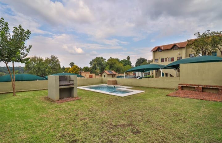 1 Bedroom Property for Sale in Ferndale Gauteng