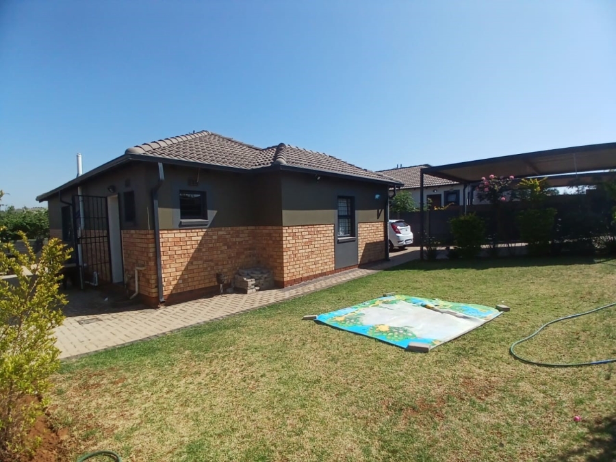 3 Bedroom Property for Sale in Mindalore Gauteng