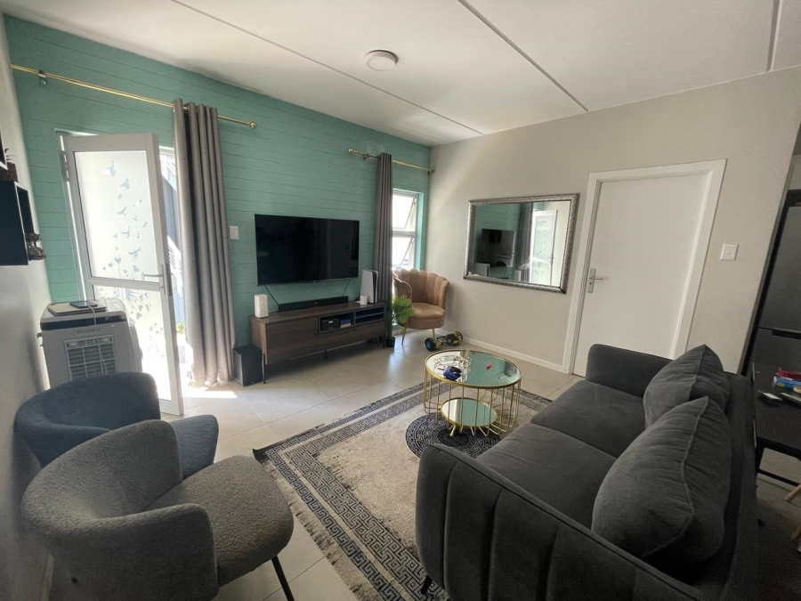 To Let 2 Bedroom Property for Rent in Paulshof Gauteng