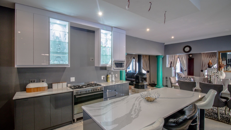4 Bedroom Property for Sale in Savannah Hills Estate Gauteng