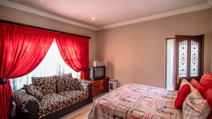 4 Bedroom Property for Sale in Savannah Hills Estate Gauteng