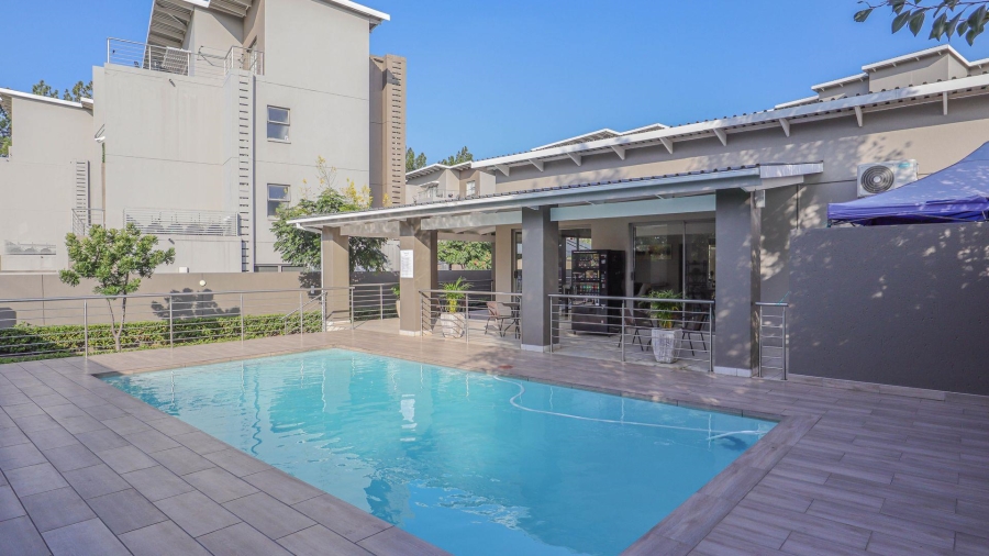 2 Bedroom Property for Sale in Broadacres Gauteng