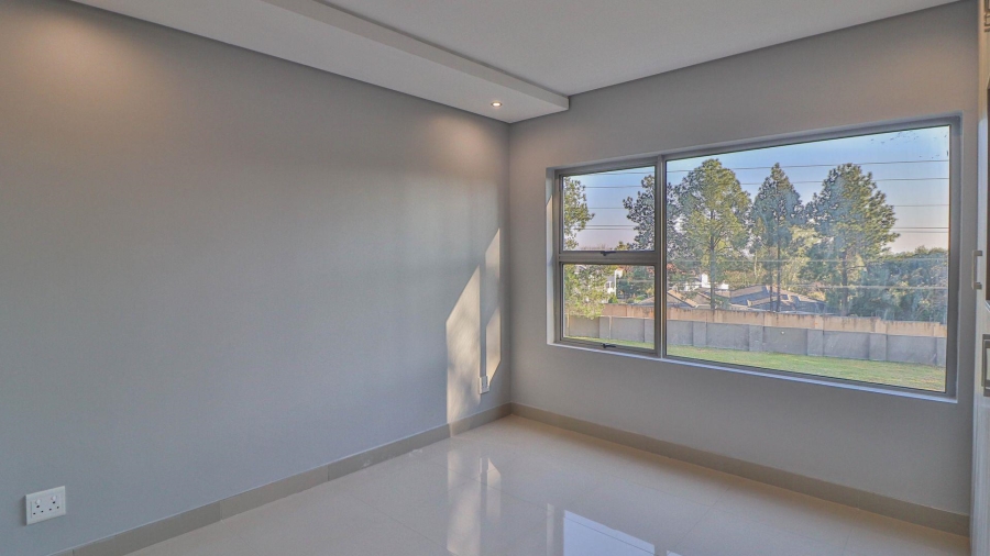 2 Bedroom Property for Sale in Broadacres Gauteng