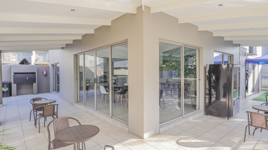 2 Bedroom Property for Sale in Broadacres Gauteng