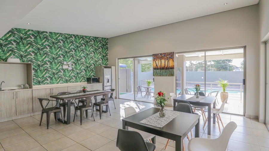 2 Bedroom Property for Sale in Broadacres Gauteng