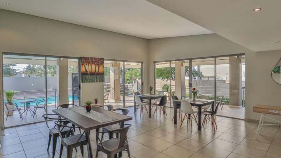 2 Bedroom Property for Sale in Broadacres Gauteng