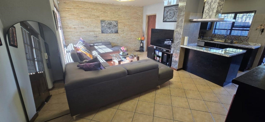 3 Bedroom Property for Sale in Klopperpark Gauteng