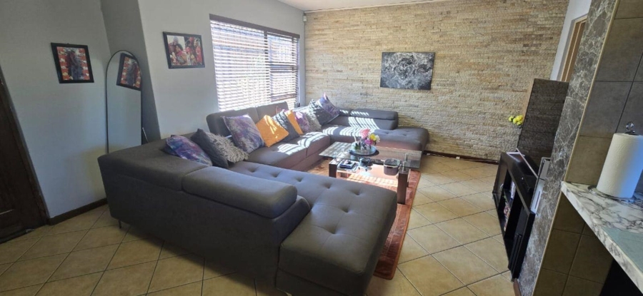 3 Bedroom Property for Sale in Klopperpark Gauteng