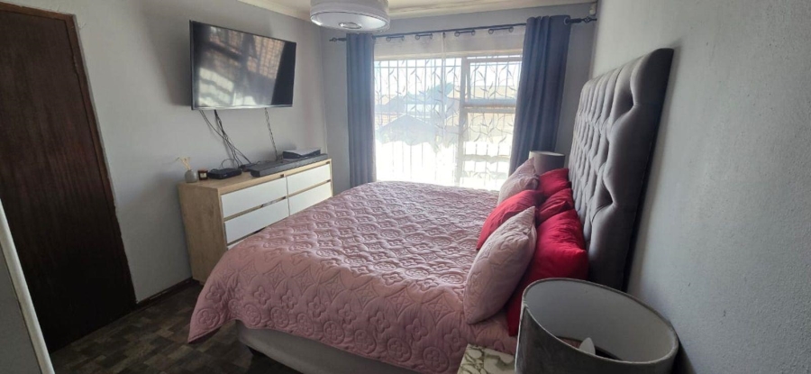 3 Bedroom Property for Sale in Klopperpark Gauteng
