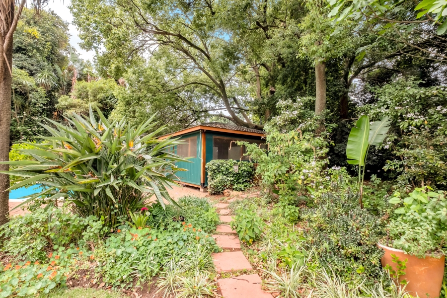 4 Bedroom Property for Sale in Dunkeld Gauteng