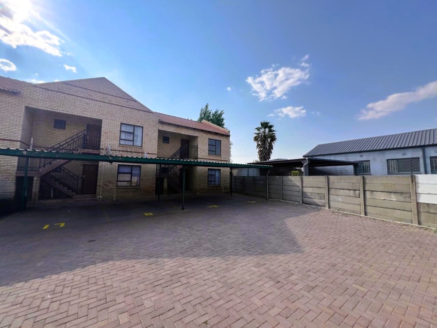 2 Bedroom Property for Sale in Heidelberg Gauteng