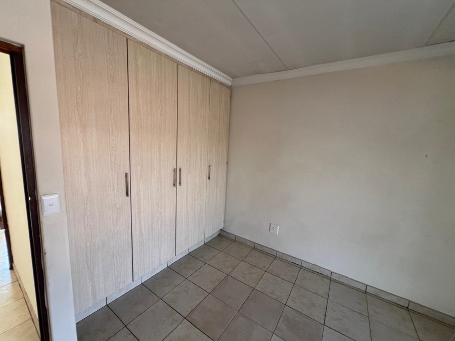 2 Bedroom Property for Sale in Heidelberg Gauteng