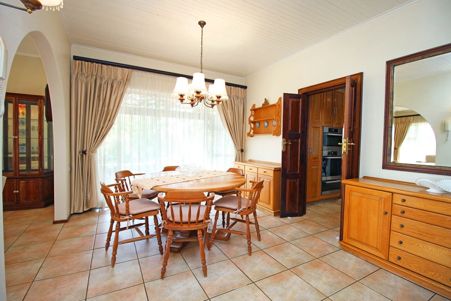 4 Bedroom Property for Sale in Weltevreden Park Gauteng