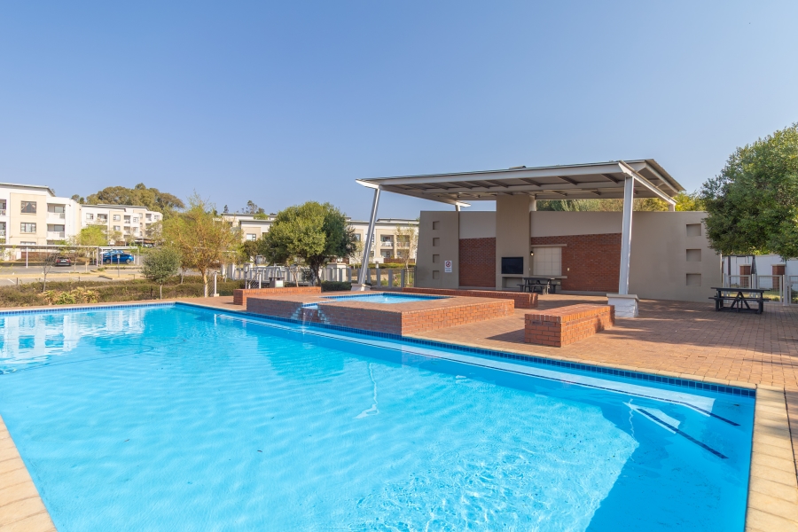 2 Bedroom Property for Sale in Paulshof Gauteng