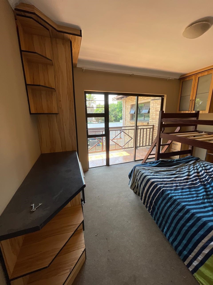 8 Bedroom Property for Sale in Golf Park Gauteng