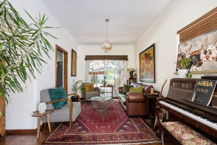 5 Bedroom Property for Sale in Linden Gauteng
