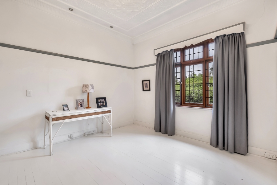 4 Bedroom Property for Sale in Greenside Gauteng