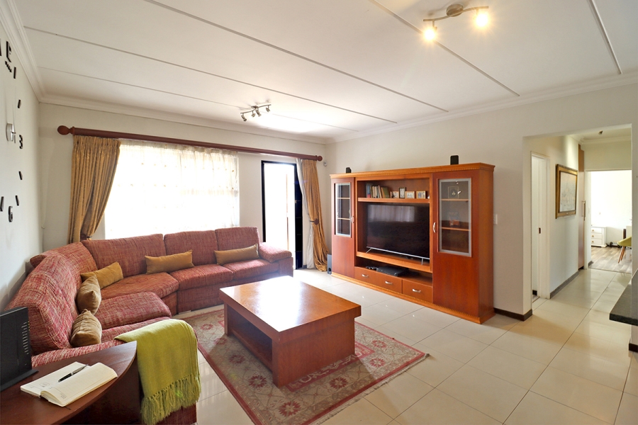 3 Bedroom Property for Sale in Barbeque Downs Gauteng