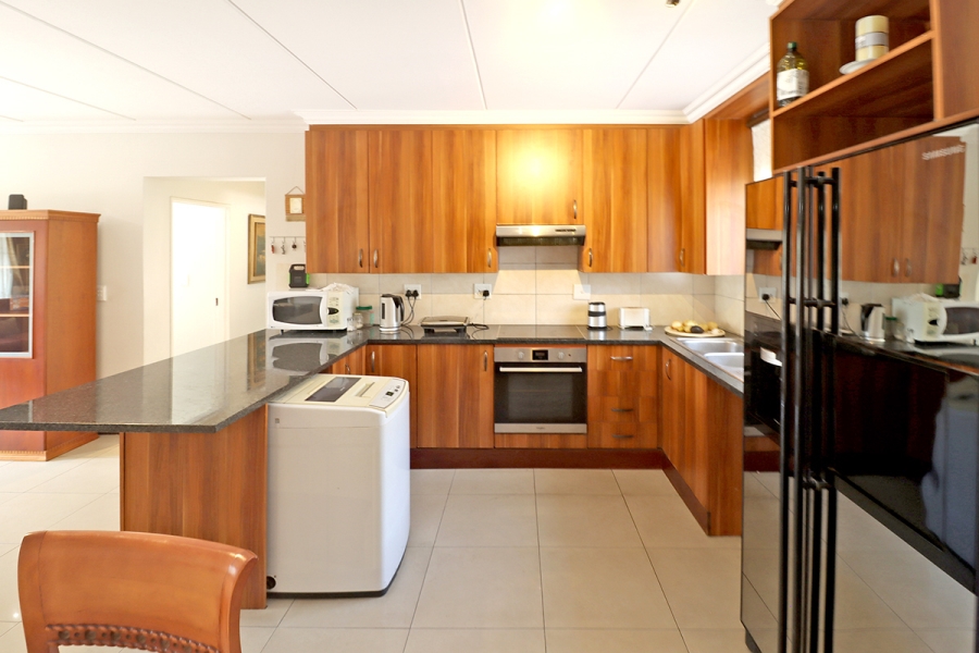 3 Bedroom Property for Sale in Barbeque Downs Gauteng