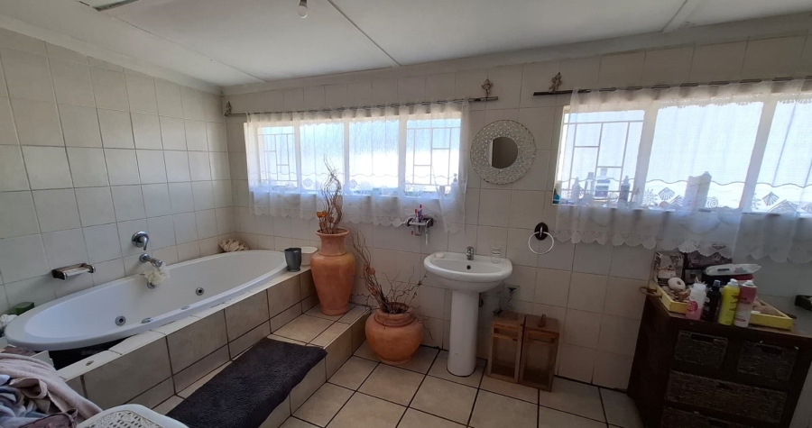 3 Bedroom Property for Sale in Geduld Ext 1 Gauteng