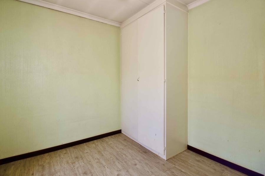2 Bedroom Property for Sale in Zwartkop Gauteng