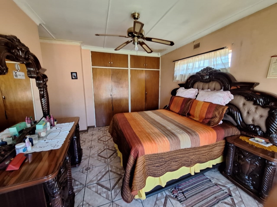 4 Bedroom Property for Sale in Steel Park Gauteng