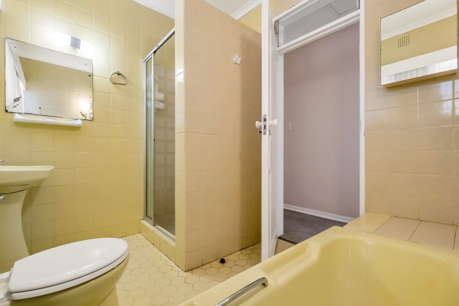 3 Bedroom Property for Sale in Sandhurst Gauteng