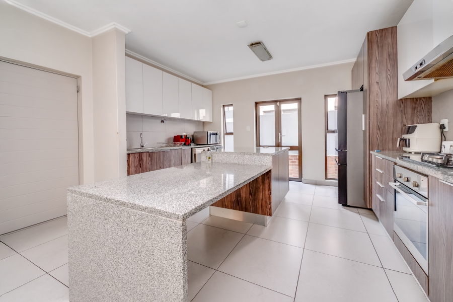 4 Bedroom Property for Sale in Bryanston Gauteng