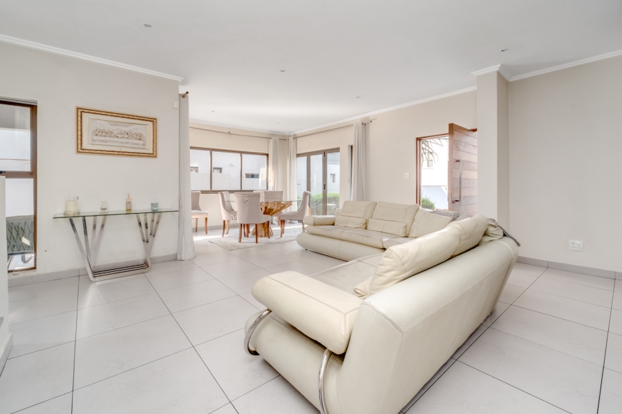 4 Bedroom Property for Sale in Bryanston Gauteng
