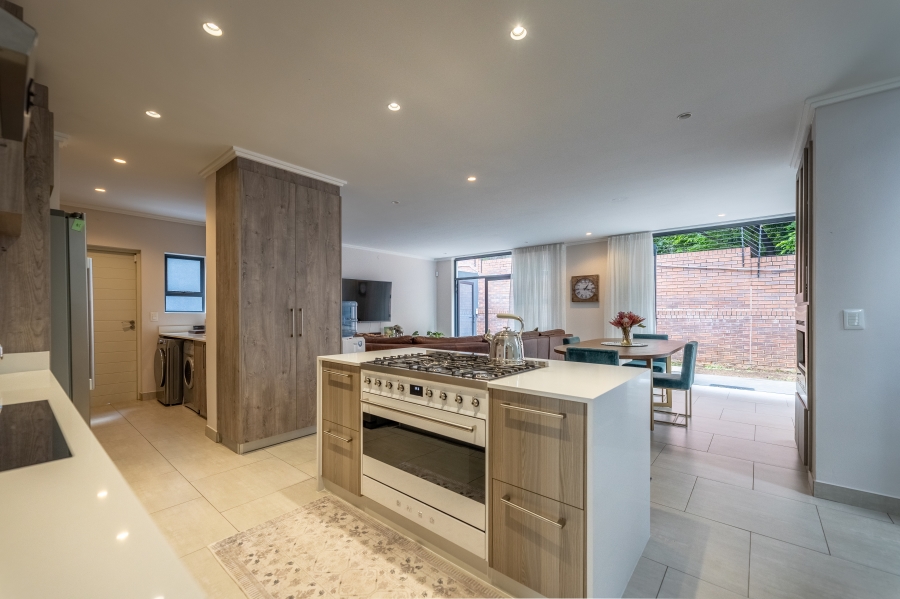 4 Bedroom Property for Sale in Bryanston Gauteng
