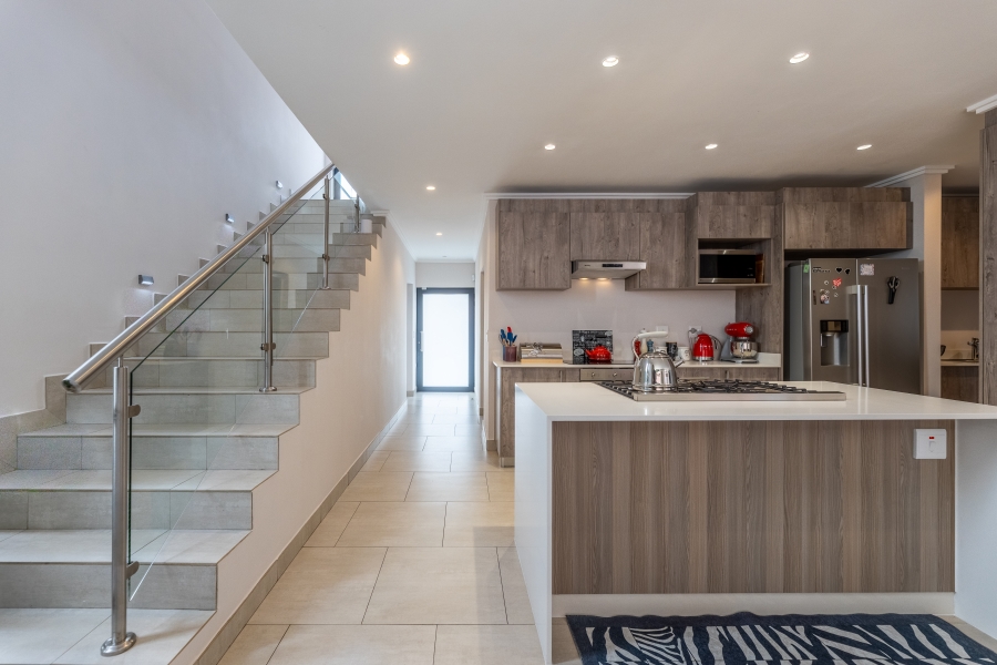 4 Bedroom Property for Sale in Bryanston Gauteng