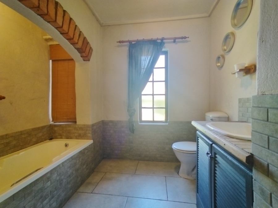 3 Bedroom Property for Sale in Waterkloof Ridge Gauteng