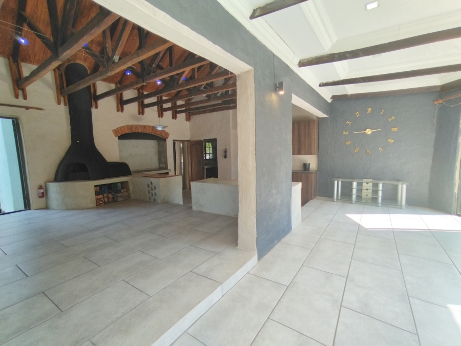 3 Bedroom Property for Sale in Waterkloof Ridge Gauteng