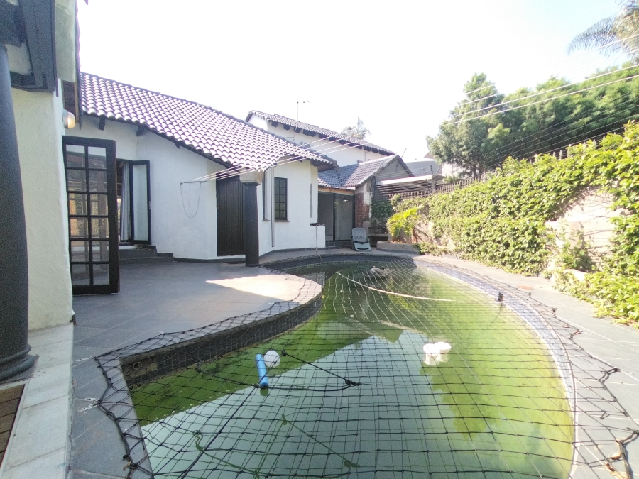 3 Bedroom Property for Sale in Waterkloof Ridge Gauteng