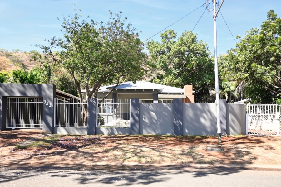 3 Bedroom Property for Sale in Pretoria Gardens Gauteng