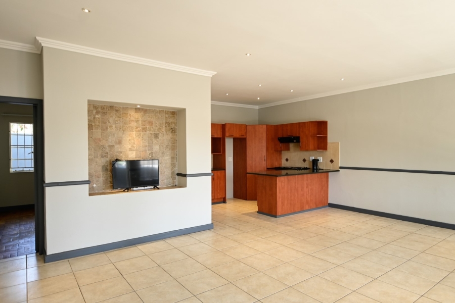 3 Bedroom Property for Sale in Pretoria Gardens Gauteng