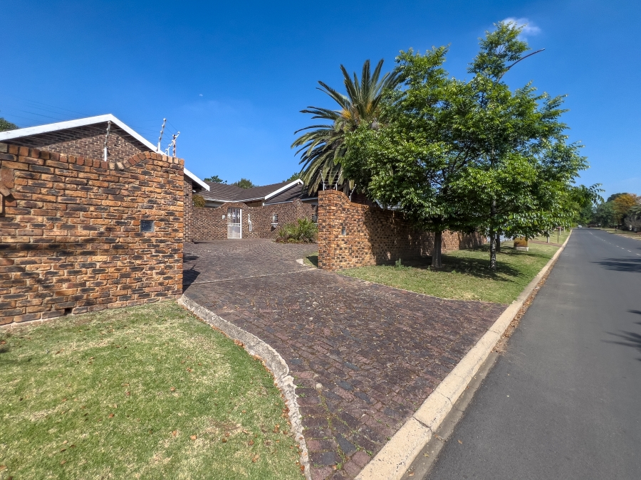 3 Bedroom Property for Sale in Norkem Park Gauteng