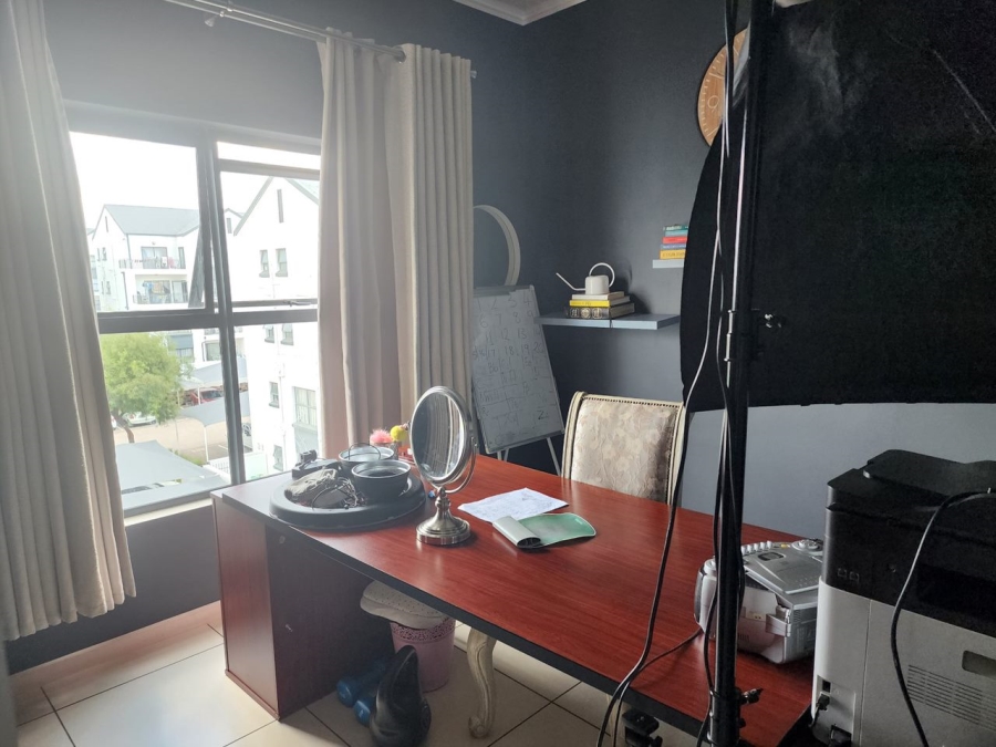 2 Bedroom Property for Sale in Greenstone Hill Gauteng