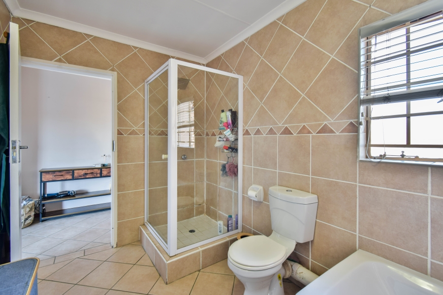 3 Bedroom Property for Sale in Sinoville Gauteng